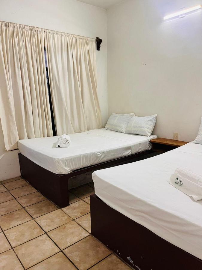Hotel Om Downtown Санта Крус Уатулко Екстериор снимка