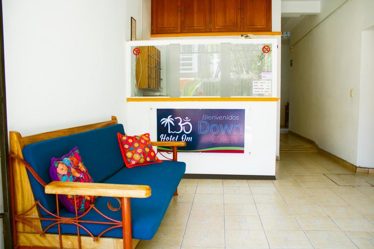 Hotel Om Downtown Санта Крус Уатулко Екстериор снимка